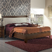 На фото: модель Four Seasons кровать 01 от фабрики Stilema.
