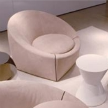 Кресло Capri от фабрики Minotti, дизайн Guillaumier Gordon.