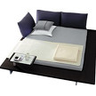 На фото: кровать MALY BETT от компании Ligne Roset, дизайнер Петер Мали.