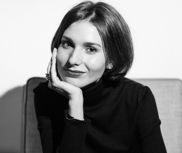 Алина Ковалёва. Сегодня в тренде Mid-Century.