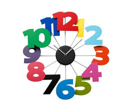 <strong>15</strong> настенных механических часов