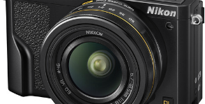 Nikon снимает в широком формате