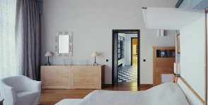 <strong>24</strong> просторных спальни современного дизайна